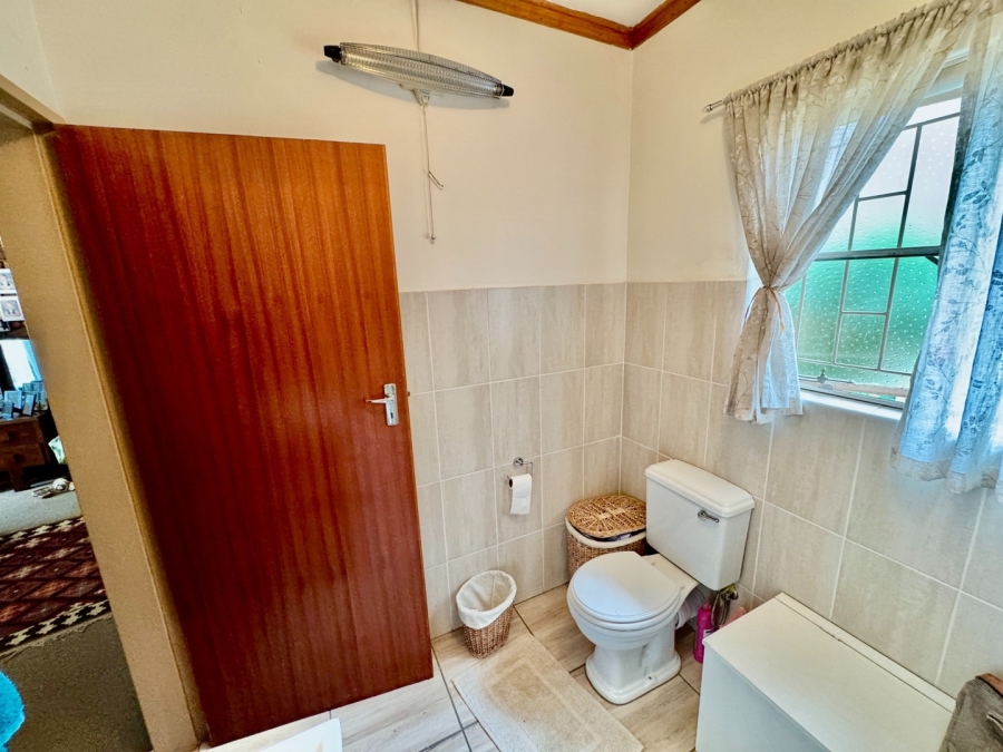 3 Bedroom Property for Sale in Kannoniers Park North West